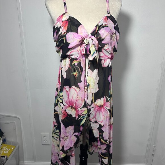 VENUS Other - Venus Swimsuit Cover Up